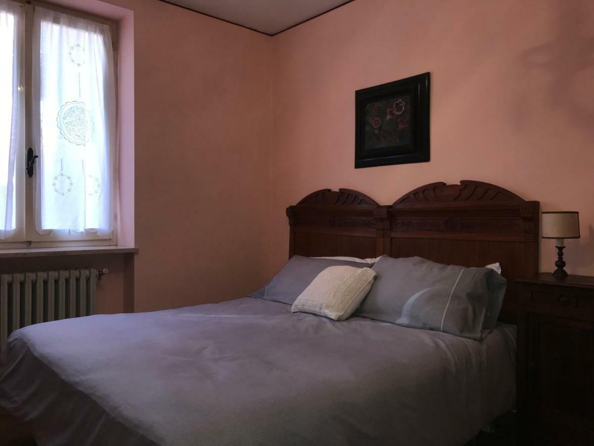 Bed & Roses “Gege” Apartment La Morra Exterior photo
