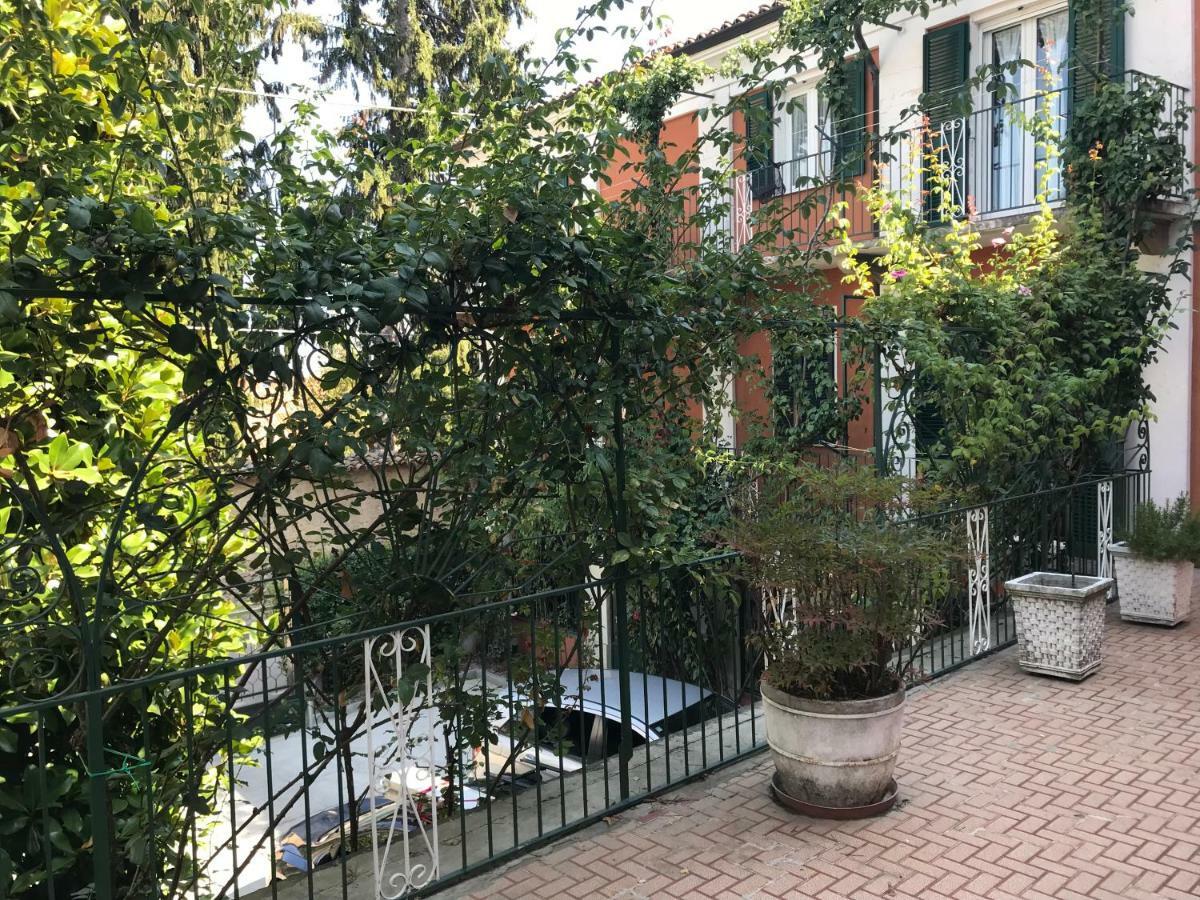 Bed & Roses “Gege” Apartment La Morra Exterior photo